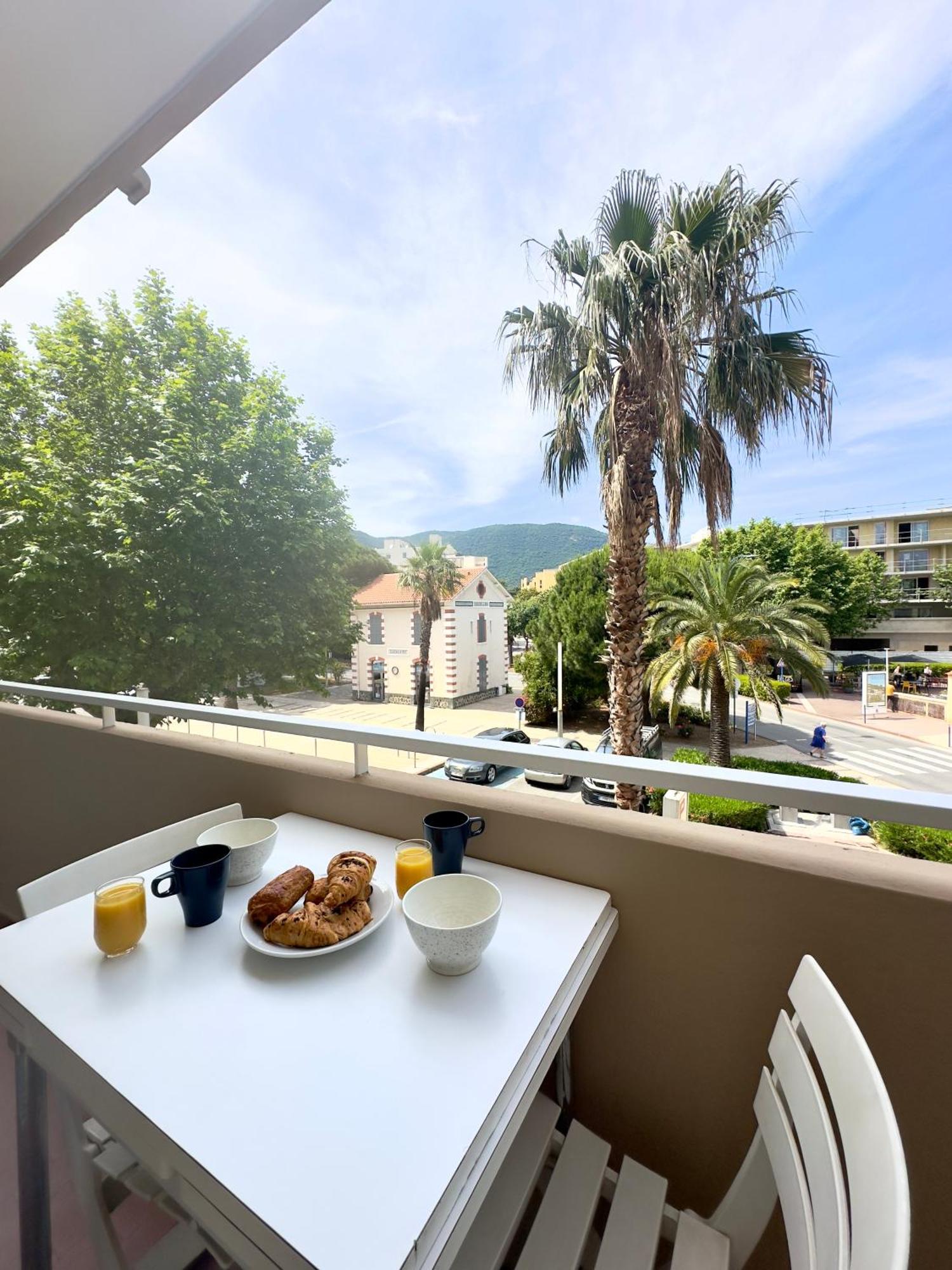 2 Pieces Sur 60m2 Appartement *